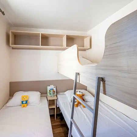 Mobil-home Climatisé - 6 Pers. - Api-1-52-2803