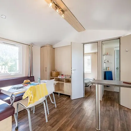 Camping Mobil-home Climatisé - 6 Pers. - Api-1-52-2803