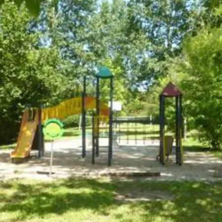 Mobil-home Climatisé - 6 Pers. - Api-1-52-2803 Camping Badefols-sur-Dordogne